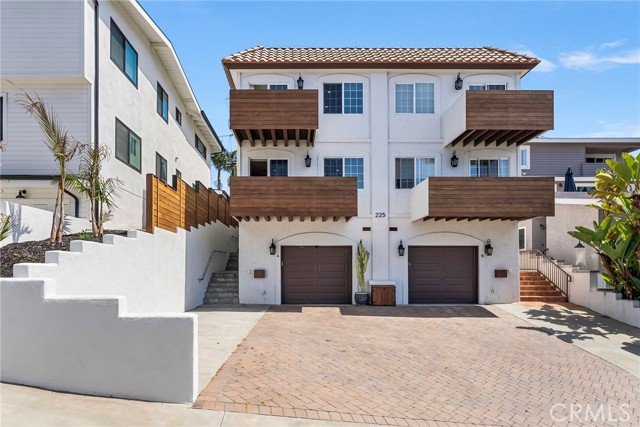 Detail Gallery Image 1 of 22 For 225 Avenida De La Grulla a,  San Clemente,  CA 92672 - 4 Beds | 3/1 Baths