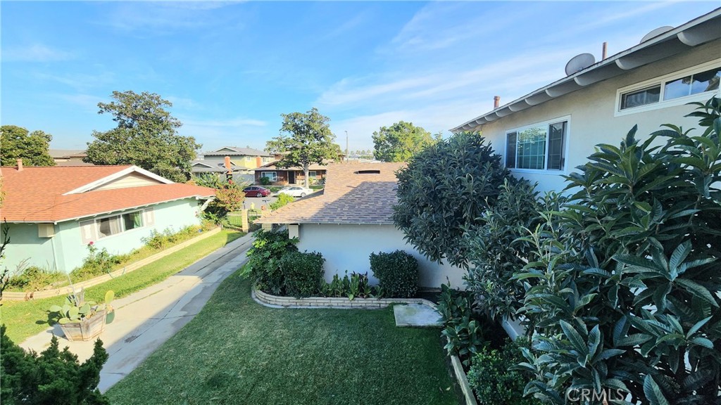 MLS #OC25275804 image #8