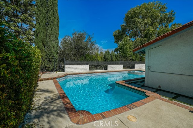 Detail Gallery Image 27 of 28 For 2257 Glastonbury, Westlake Village,  CA 91361 - 4 Beds | 2 Baths