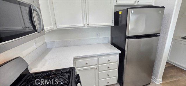 Detail Gallery Image 16 of 71 For 2110 Almeria St #106,  Corona,  CA 92879 - 3 Beds | 2/1 Baths