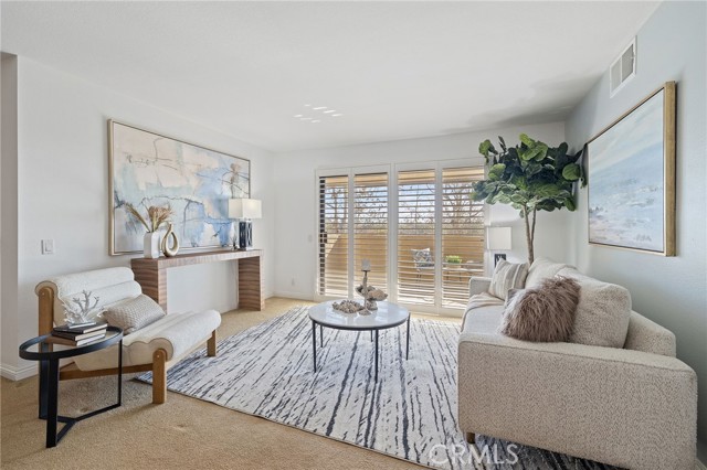 Detail Gallery Image 12 of 36 For 25224 Birch Grove Ln #3,  Lake Forest,  CA 92630 - 2 Beds | 2 Baths