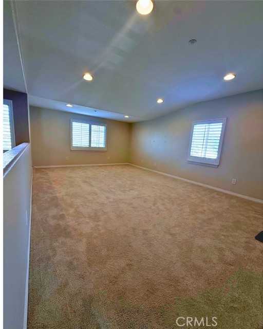 Detail Gallery Image 15 of 32 For 5741 Reagan, Fontana,  CA 92336 - 3 Beds | 2/1 Baths