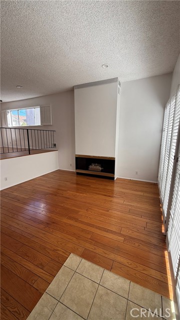 Detail Gallery Image 9 of 28 For 577 Fairview Ave., Arcadia,  CA 91007 - 2 Beds | 2 Baths