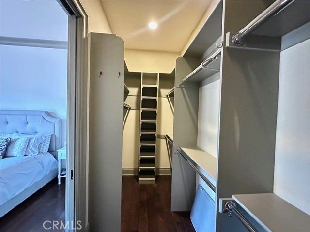 Detail Gallery Image 15 of 31 For 108 S El Molino Ave #302,  Pasadena,  CA 91101 - 3 Beds | 2/1 Baths