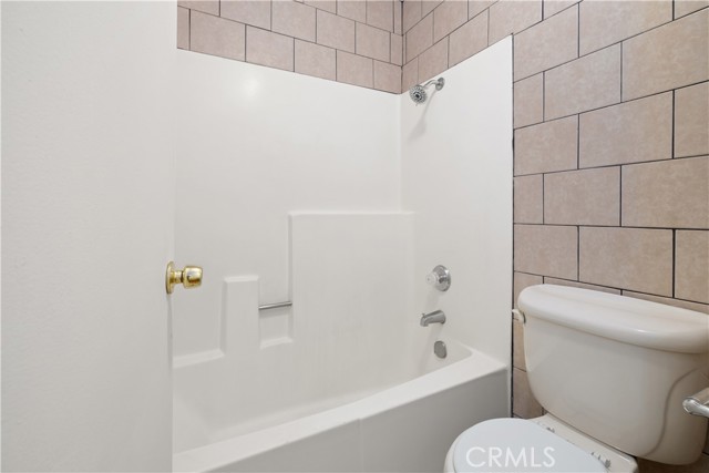 Detail Gallery Image 19 of 23 For 1650 S Campus, Ontario,  CA 91761 - 2 Beds | 2/1 Baths