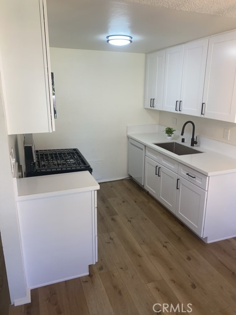 1000 Central Avenue, Riverside CA: https://media.crmls.org/medias/03f53c9a-73c9-435b-b8ae-32a68baa748e.jpg