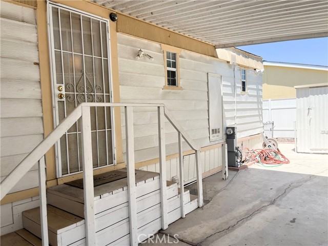 17700 Avalon Boulevard, Carson CA: https://media.crmls.org/medias/03f5697a-686f-4d42-a67f-8c9a38fe9e49.jpg