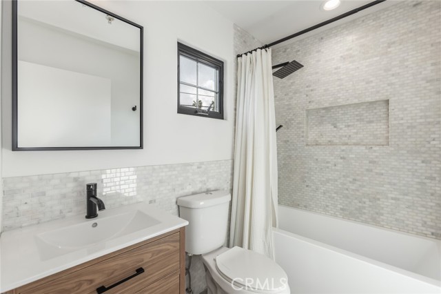 Detail Gallery Image 14 of 25 For 3091 Chadwick, Los Angeles,  CA 90032 - 3 Beds | 2 Baths