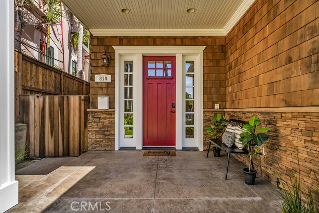 810 Juanita Avenue, Redondo Beach, California 90277, 5 Bedrooms Bedrooms, ,3 BathroomsBathrooms,Residential,Sold,Juanita,TR22080306