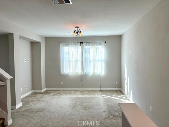 Detail Gallery Image 5 of 23 For 645 W Foothill Bld #10,  Glendora,  CA 91741 - 3 Beds | 2/2 Baths