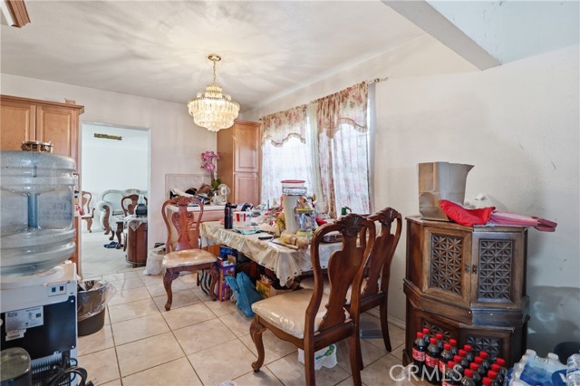 Detail Gallery Image 11 of 20 For 1728 De Anza St, Barstow,  CA 92311 - 4 Beds | 2/1 Baths