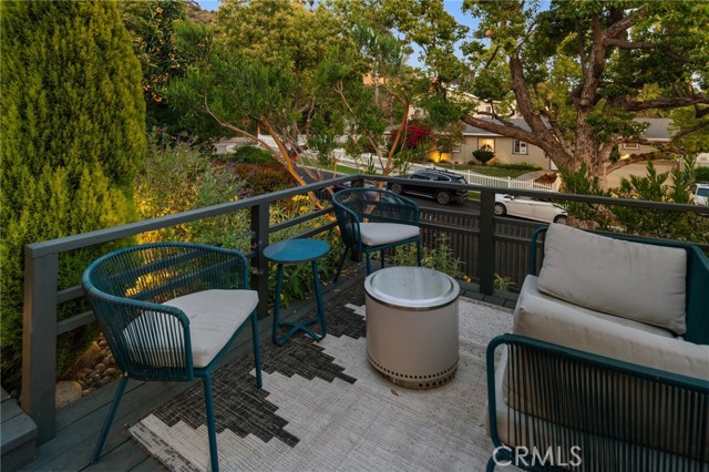 Detail Gallery Image 60 of 65 For 1079 San Jose Ave, Burbank,  CA 91501 - 4 Beds | 3/1 Baths