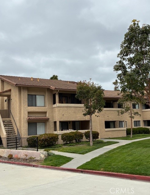 3888 San Ramon Drive #20