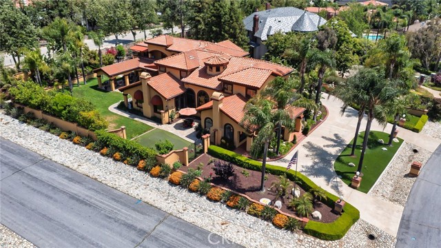 948 Peninsula Avenue, Claremont CA: https://media.crmls.org/medias/03f6f4e8-c48a-4bce-984b-7b17813a908c.jpg