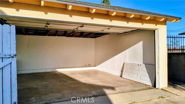 Detail Gallery Image 7 of 32 For 633 Maple Way, Upland,  CA 91786 - 3 Beds | 2 Baths