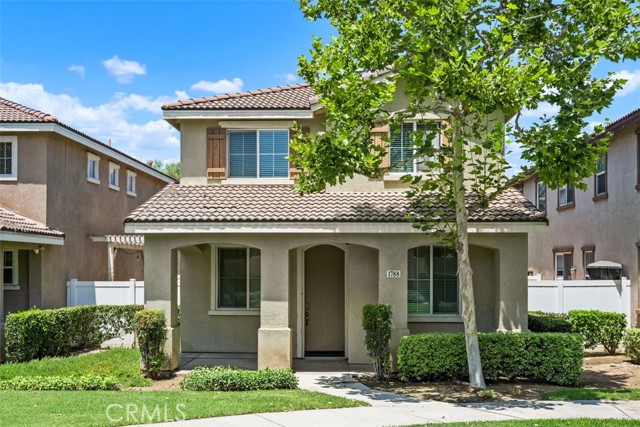 1788 Agrigento Avenue, Riverside CA: https://media.crmls.org/medias/03f827f6-397f-4e6f-9cfd-9d9db9b2cceb.jpg