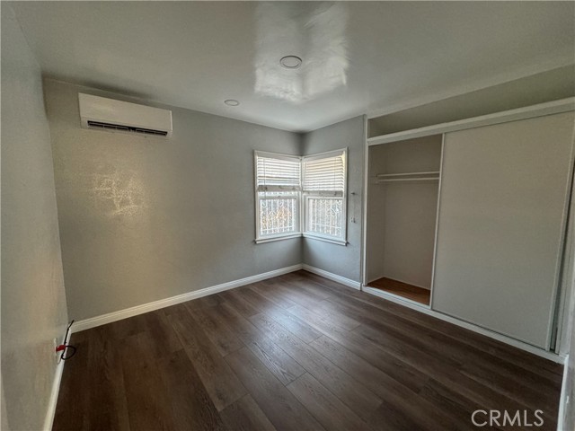 2404 N Eastern Avenue, Los Angeles CA: https://media.crmls.org/medias/03f873ba-7819-4492-96fa-9365a70d8c09.jpg