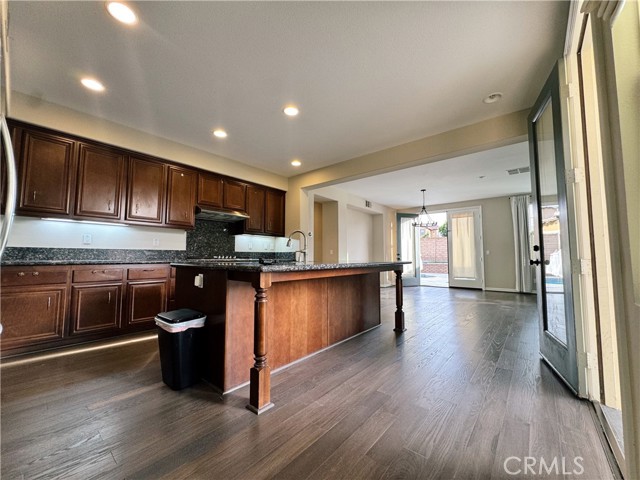 Detail Gallery Image 9 of 27 For 32469 Quiet Trail, Winchester,  CA 92596 - 5 Beds | 4/1 Baths