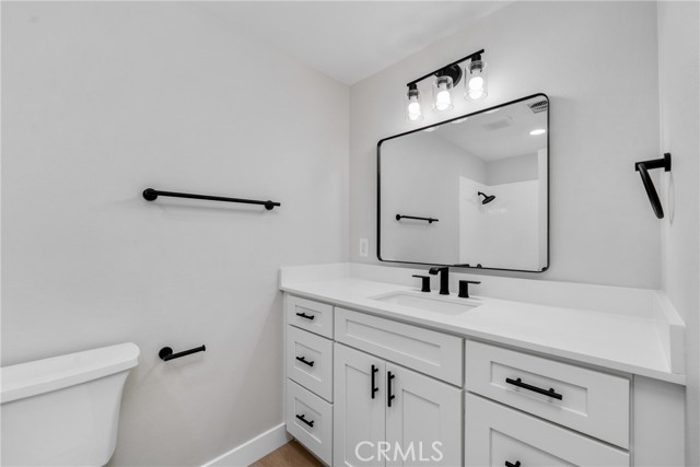 Image 14 of 25 For 9374 Fleetwood Street