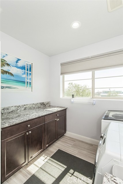 Image 52 of 75 For 877 Treasure Hills