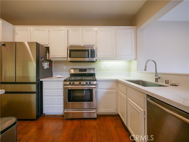 Detail Gallery Image 5 of 16 For 67 Ardmore, Irvine,  CA 92602 - 3 Beds | 2/1 Baths