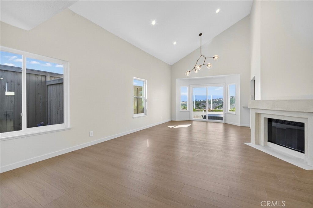 MLS #OC25245288 image #7