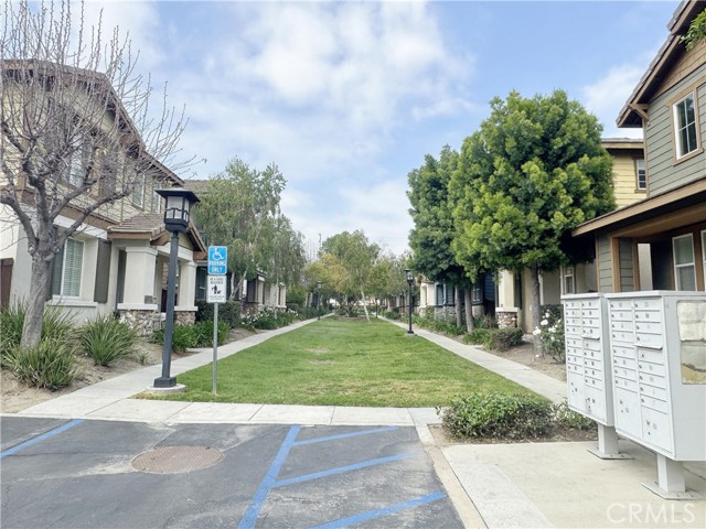 1758 Lordsburg Court, La Verne CA: https://media.crmls.org/medias/03fac16f-aa39-474b-a95b-0a14361562e7.jpg