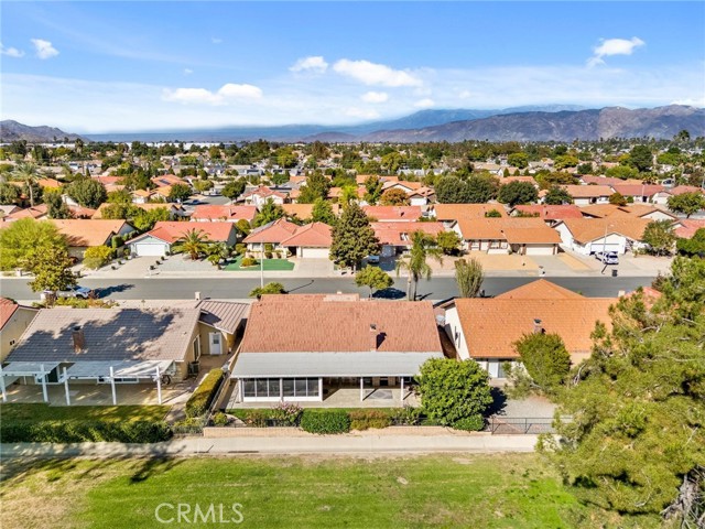 Detail Gallery Image 34 of 39 For 2059 Silver Oaks Way, Hemet,  CA 92545 - 2 Beds | 2 Baths
