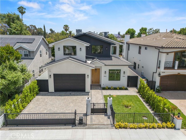 Detail Gallery Image 5 of 75 For 4532 Katherine, Sherman Oaks,  CA 91423 - 6 Beds | 6/1 Baths