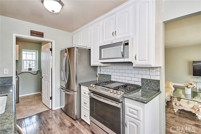 Detail Gallery Image 11 of 44 For 15415 Fairhope Dr, La Mirada,  CA 90638 - 3 Beds | 2 Baths