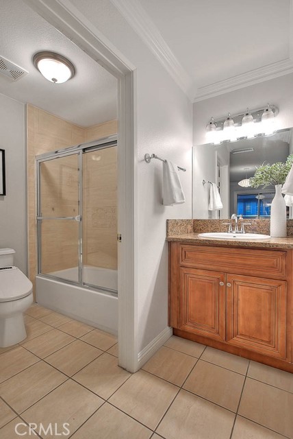 Detail Gallery Image 24 of 43 For 32 N Almansor St #D,  Alhambra,  CA 91801 - 3 Beds | 3 Baths