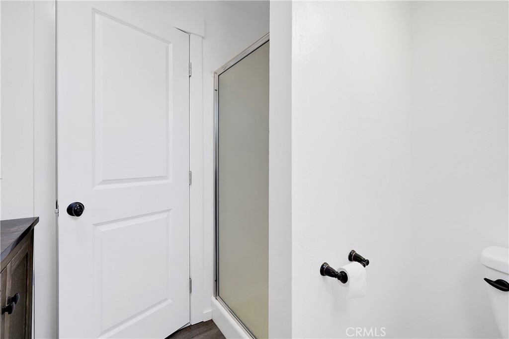 https://media.crmls.org/medias/03ff5326-2ceb-4918-be92-a61a46aa649e.jpg?preset=X-Large