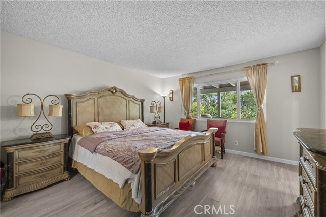 Detail Gallery Image 22 of 31 For 10661 Baton Rouge Ave, Porter Ranch,  CA 91326 - 4 Beds | 3 Baths