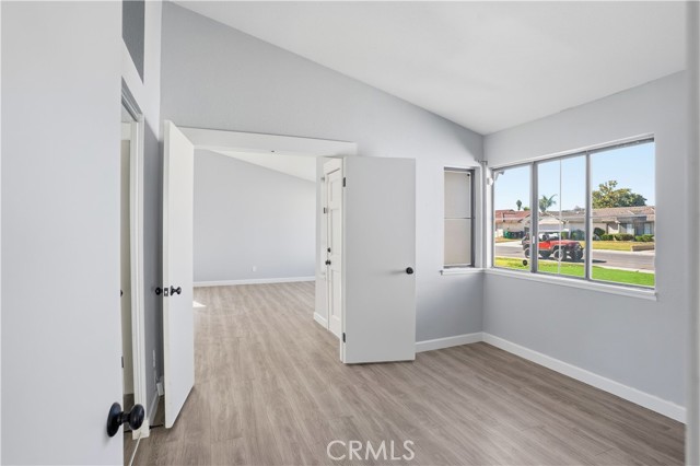 29826 Avenida De Cortez, Menifee CA: https://media.crmls.org/medias/040005d1-3c59-472b-86d8-4bb125639228.jpg