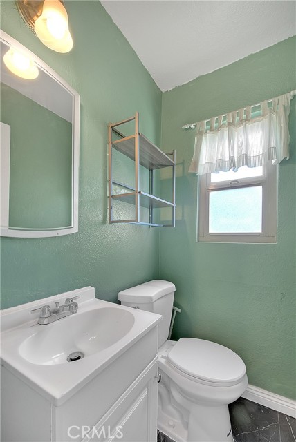 Detail Gallery Image 37 of 54 For 3201 Garden Dr, San Bernardino,  CA 92404 - 3 Beds | 1/1 Baths