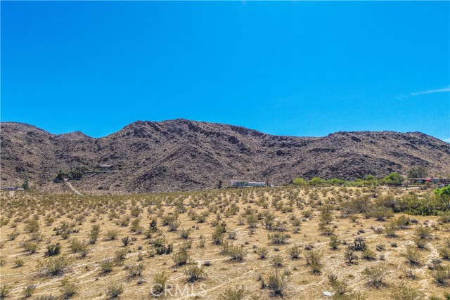 Detail Gallery Image 3 of 32 For 7054 Canyon Rd, Twentynine Palms,  CA 92277 - – Beds | – Baths