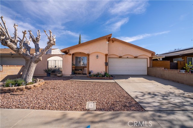 Detail Gallery Image 1 of 25 For 3116 E Ave Q14, Palmdale,  CA 93550 - 2 Beds | 2 Baths