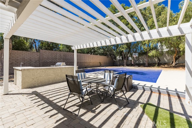 Detail Gallery Image 22 of 25 For 23760 Oakfield Rd, Hidden Hills,  CA 91302 - 4 Beds | 3/1 Baths