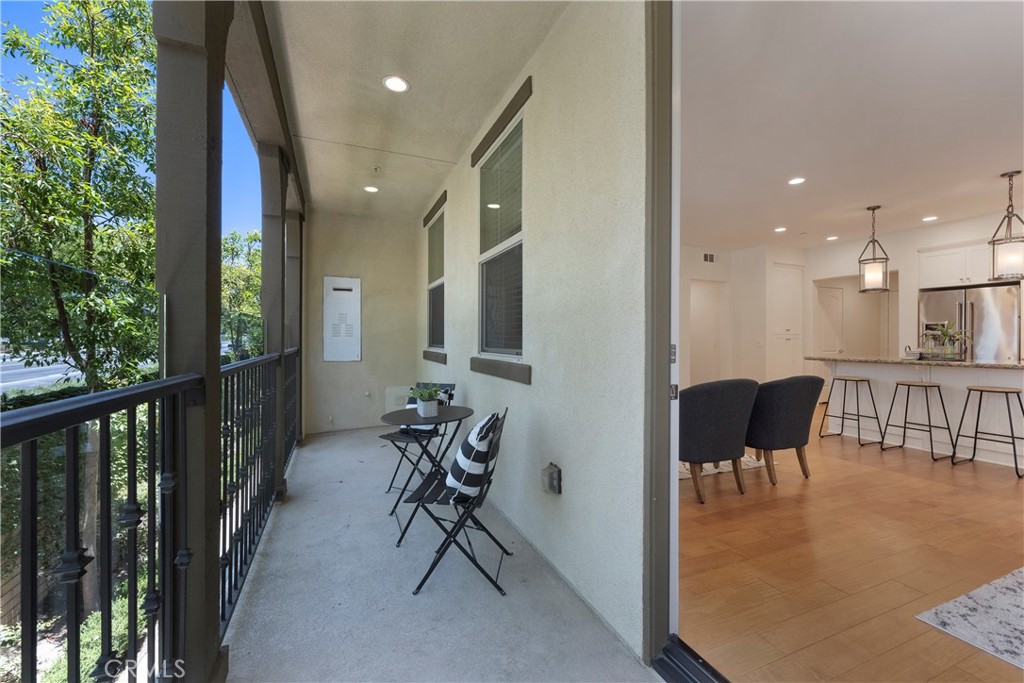 Balcony off the Living/Dining Rooms!