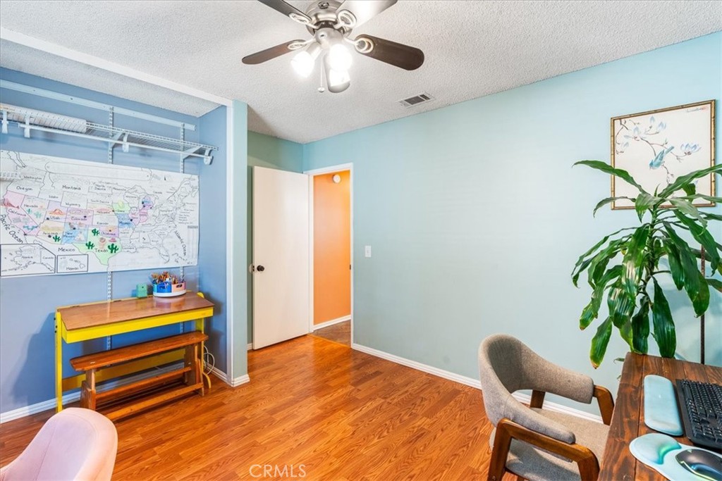 1668 Kenora - photo 17