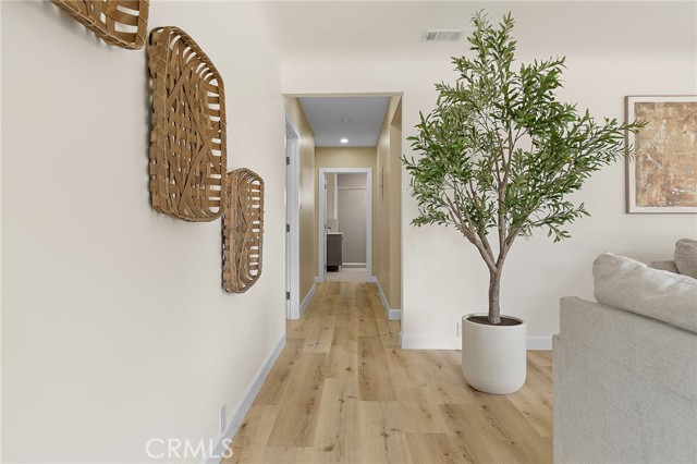 Detail Gallery Image 15 of 42 For 301 W Malvern Ave, Fullerton,  CA 92832 - 3 Beds | 3 Baths