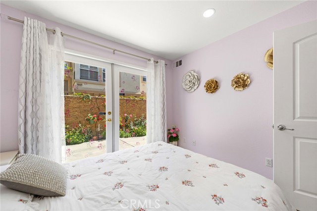 Image 21 of 38 For 8692 Belmont Street A