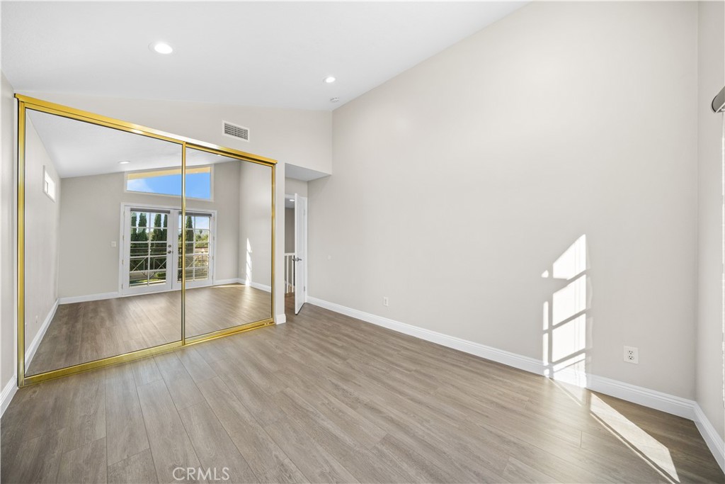 MLS #WS25246794 image #32