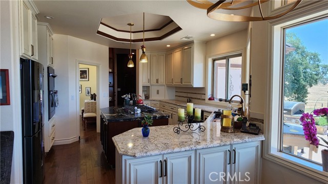 34310 Barn Owl Road, Raymond CA: https://media.crmls.org/medias/04036f42-b265-46dc-802e-861e1823d8e7.jpg