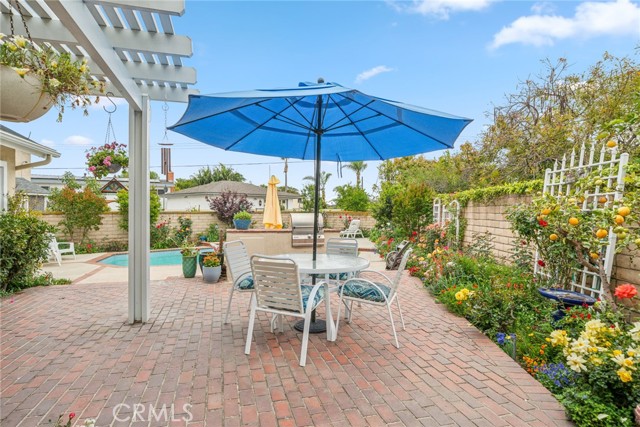 Detail Gallery Image 16 of 25 For 14381 Mimosa Ln, Tustin,  CA 92780 - 4 Beds | 3/1 Baths
