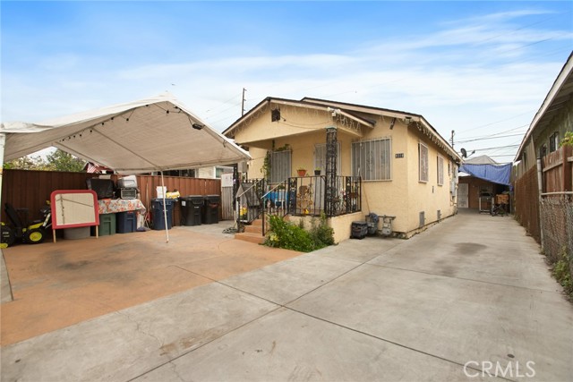 Front Image Thumbnail for CRDW26020296