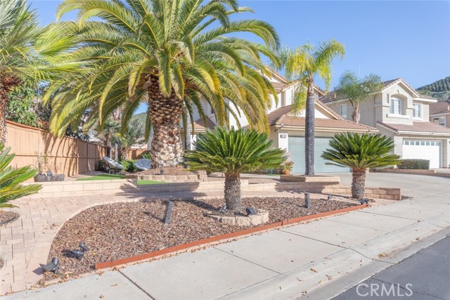 Detail Gallery Image 2 of 44 For 8738 Gracilior, Escondido,  CA 92026 - 5 Beds | 3 Baths