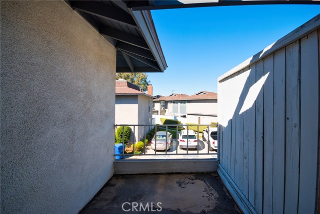 Detail Gallery Image 14 of 17 For 4017 Bryant Ct, Cypress,  CA 90630 - 2 Beds | 1/1 Baths