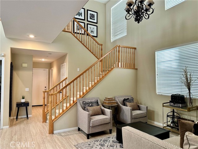 Detail Gallery Image 5 of 28 For 1568 N La Quinta, Upland,  CA 91786 - 3 Beds | 3 Baths