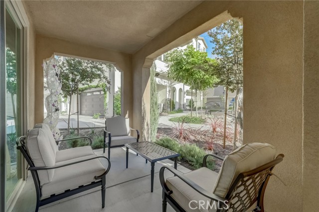 Detail Gallery Image 4 of 45 For 610 Shadowbrook, Lake Forest,  CA 92610 - 4 Beds | 3/1 Baths